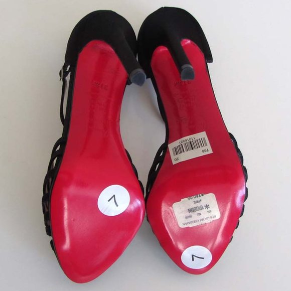 CHRISTIAN LOUBOUTIN En Passant strap pumps 7 US 37 - Picture 4 of 8